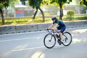 lutut sakit saat bersepeda