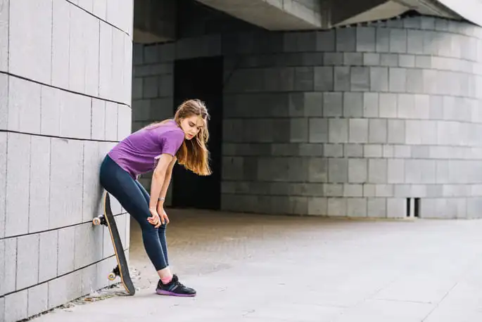 lutut tiba tiba sakit