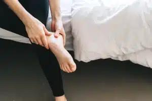 Penyebab Pergelangan Kaki Sakit dan Bengkak - Patella