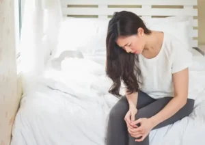 bangun tidur lutut sakit